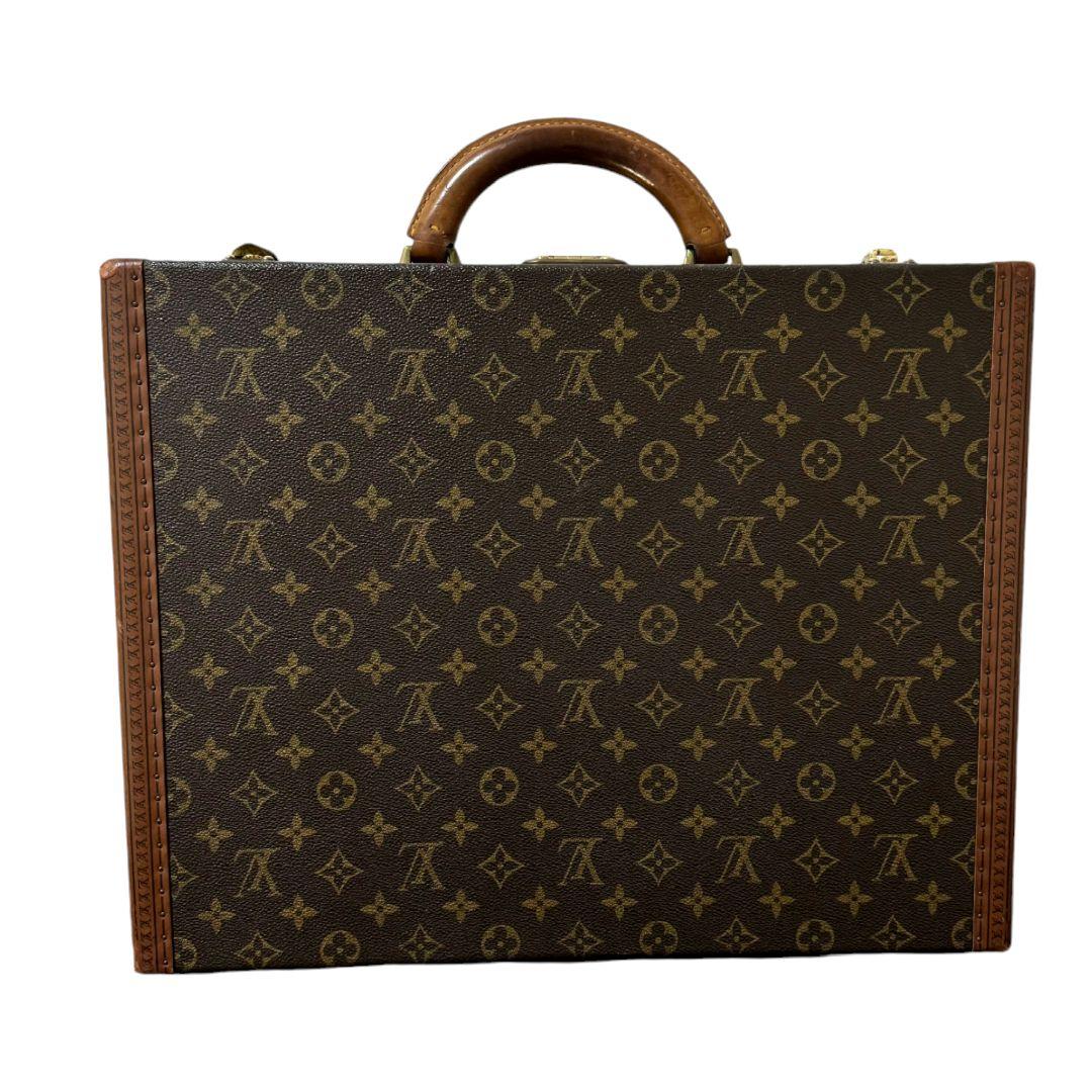 ルイヴィトン アタッシュケース モノグラム プレジデント M53012