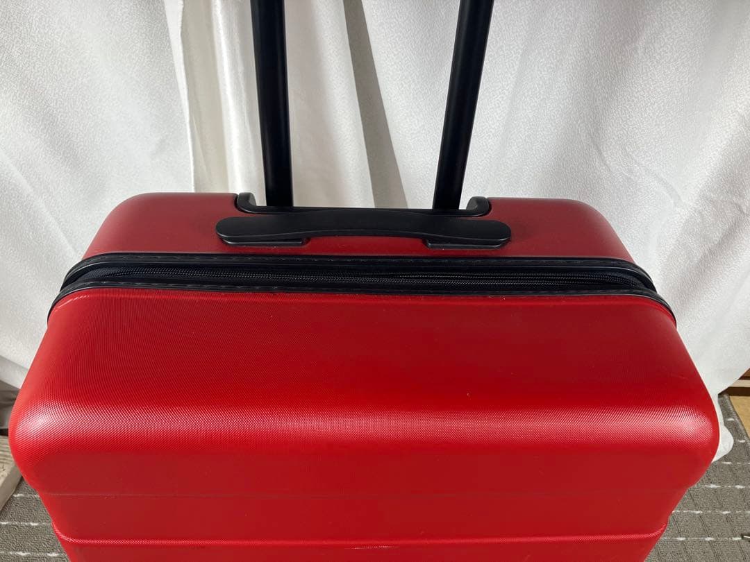 無印良品 ストッパー付き ハードキャリーケース 中型（60L） レッド