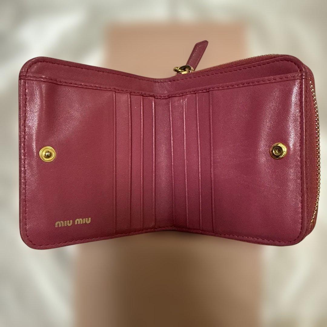 Miu Miu ミュウミュウ マテラッセレザー 二つ折り財布 ピンク