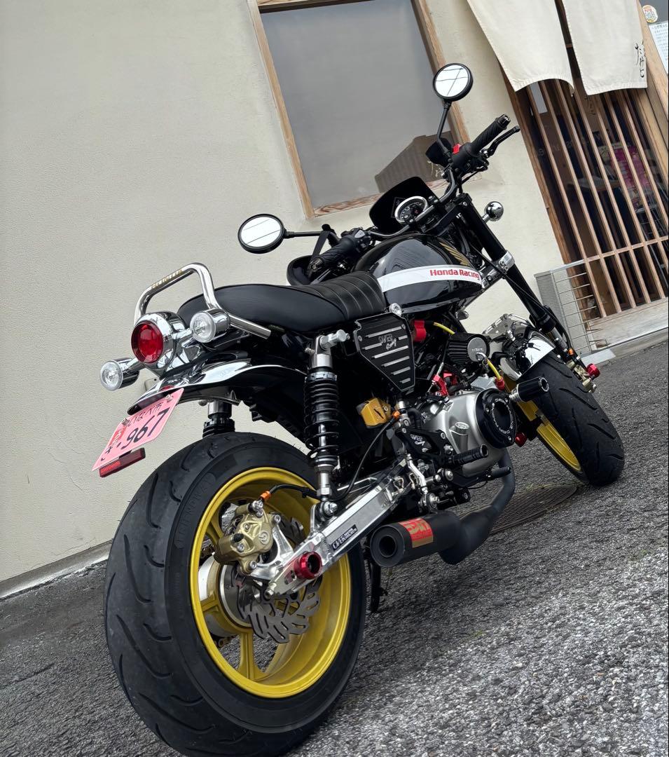 モンキー125にて使用しておりました　リアサスペンションです。