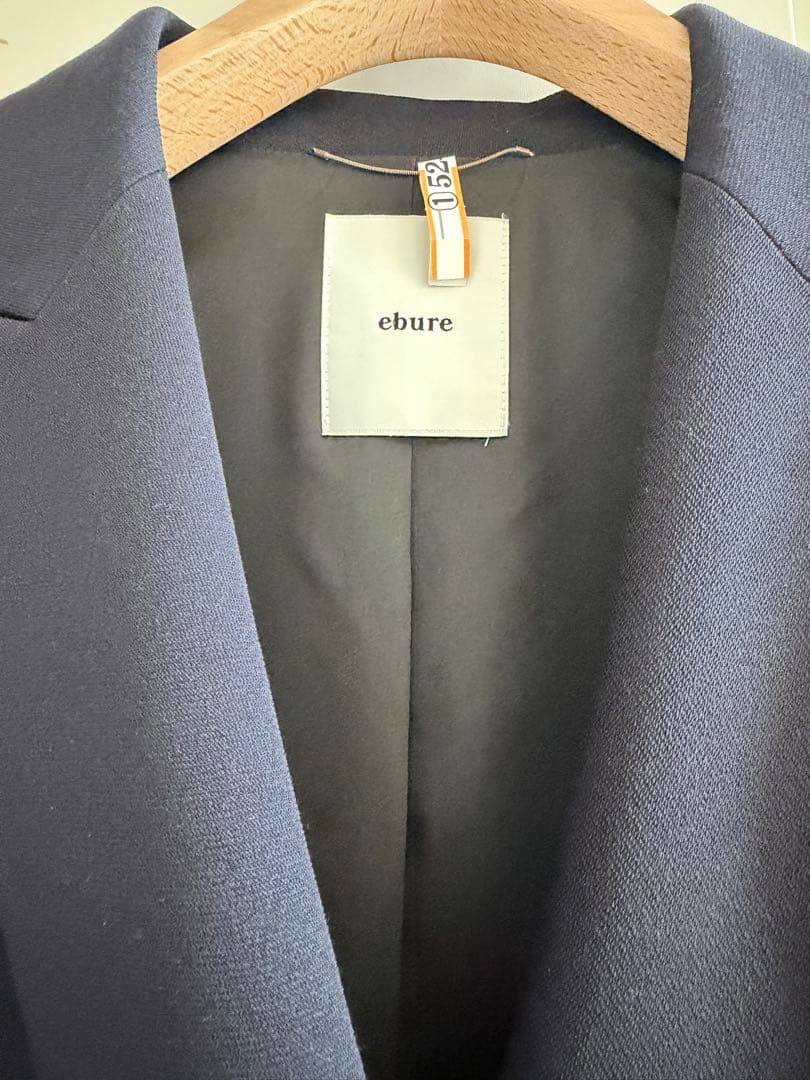 【ebure】エブール　ダブルジャケット　38サイズ　ネイビー