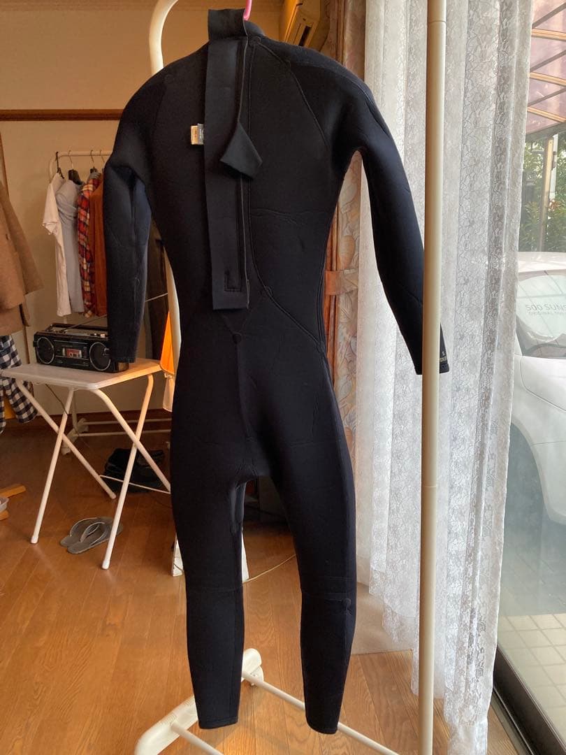 BODY GLOVE 4mm&3mmフルスーツ