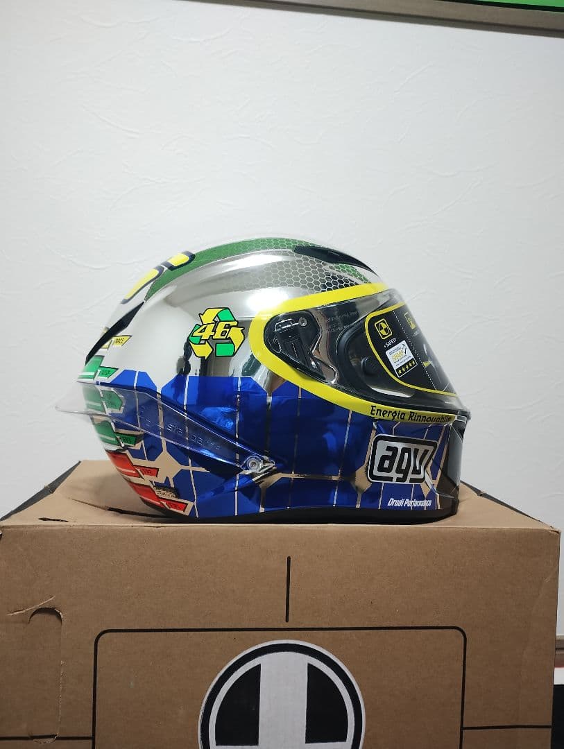 AGV CORSA バレンティーノ・ロッシ MUGELLO 2015