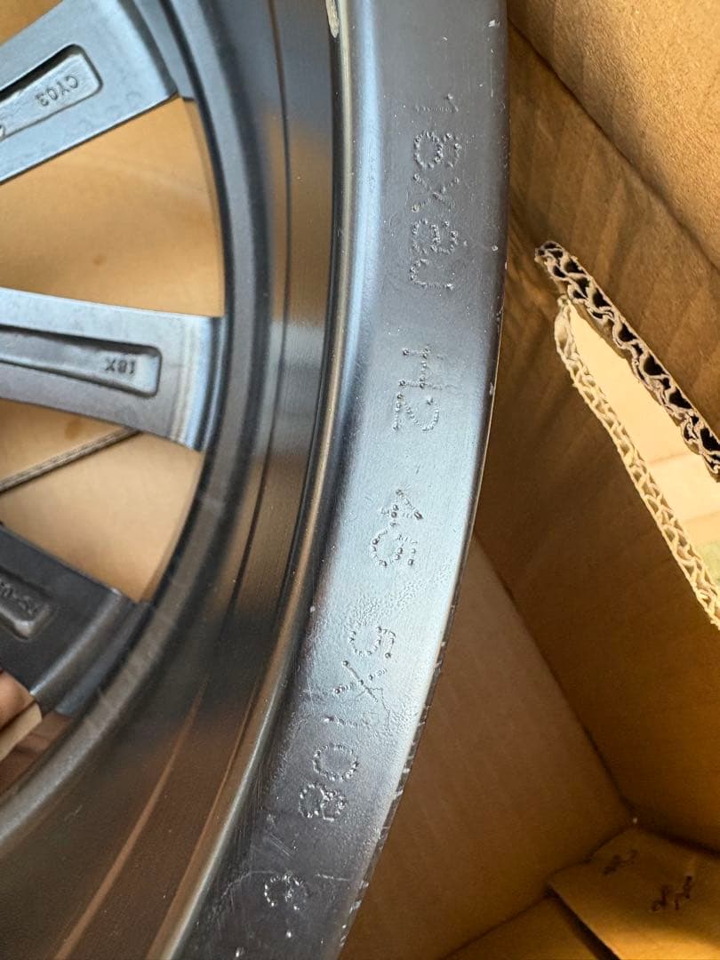 ④★美品18㌅ホイール ランドローバー/ボルボ/ジャガー ディスカバリースポーツ