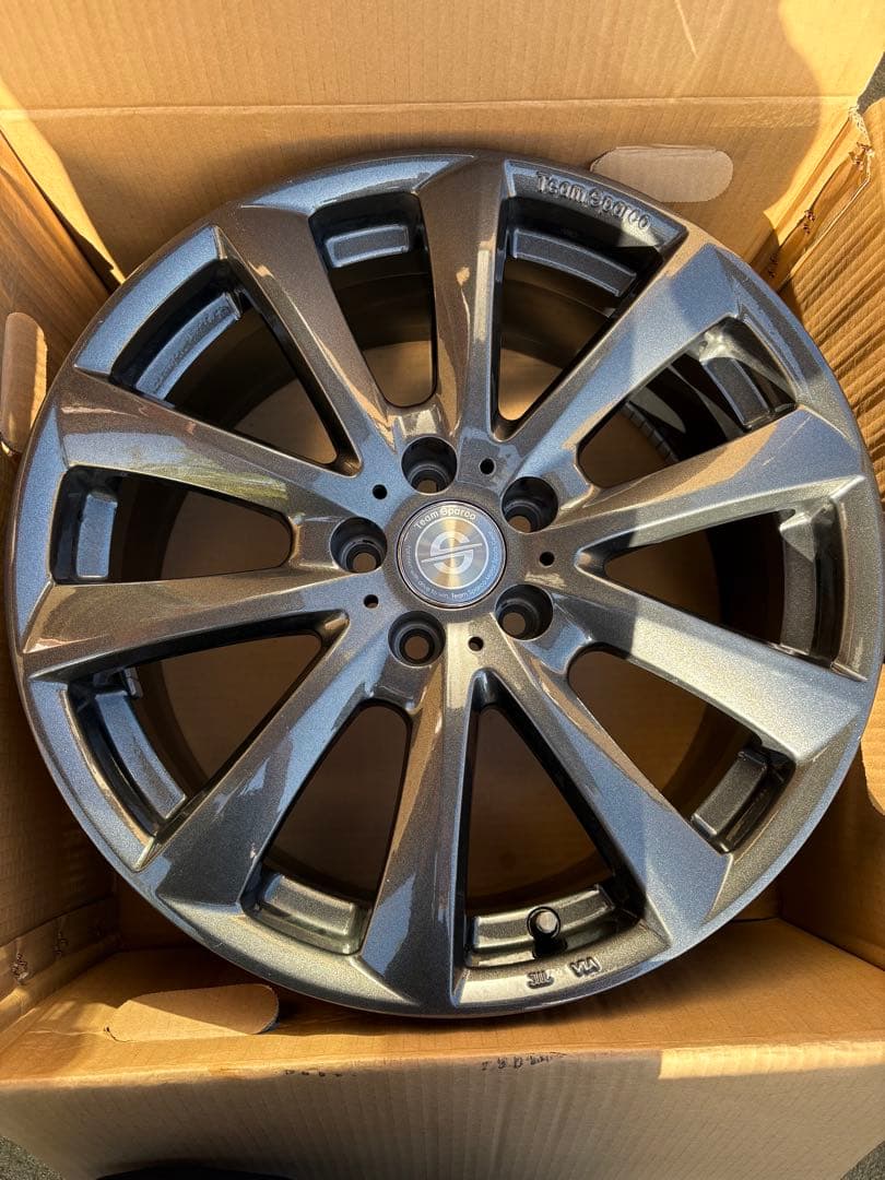 ④★美品18㌅ホイール ランドローバー/ボルボ/ジャガー ディスカバリースポーツ