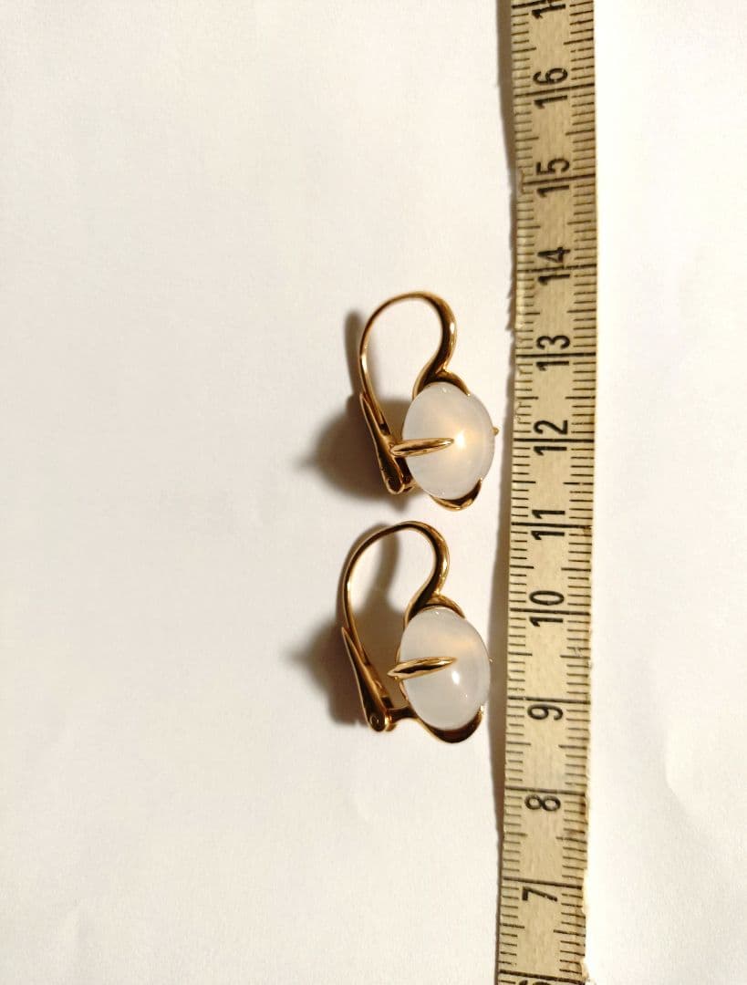 ポメラート　k18クォーツピアス　pomellato 　　ヌード好きに