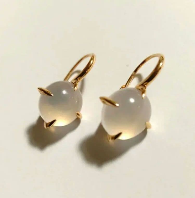 ポメラート　k18クォーツピアス　pomellato 　　ヌード好きに