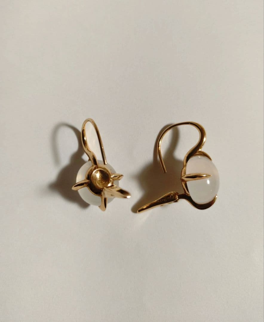 ポメラート　k18クォーツピアス　pomellato 　　ヌード好きに