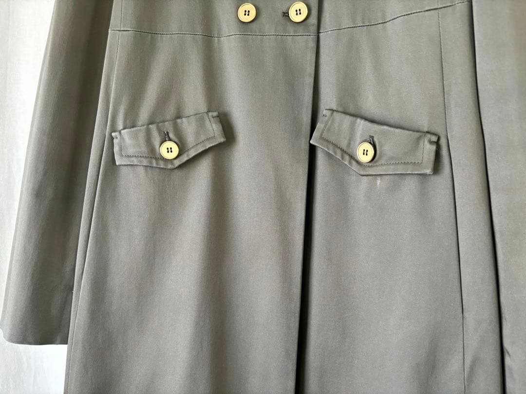 Miu Miu（ミュウミュウ）カーキ ダブルブレストコート