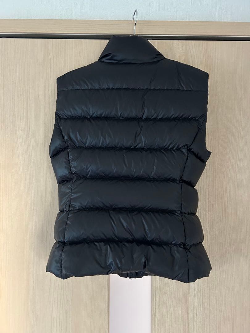 最終価格☆新品☆PRADA ダウン ベスト