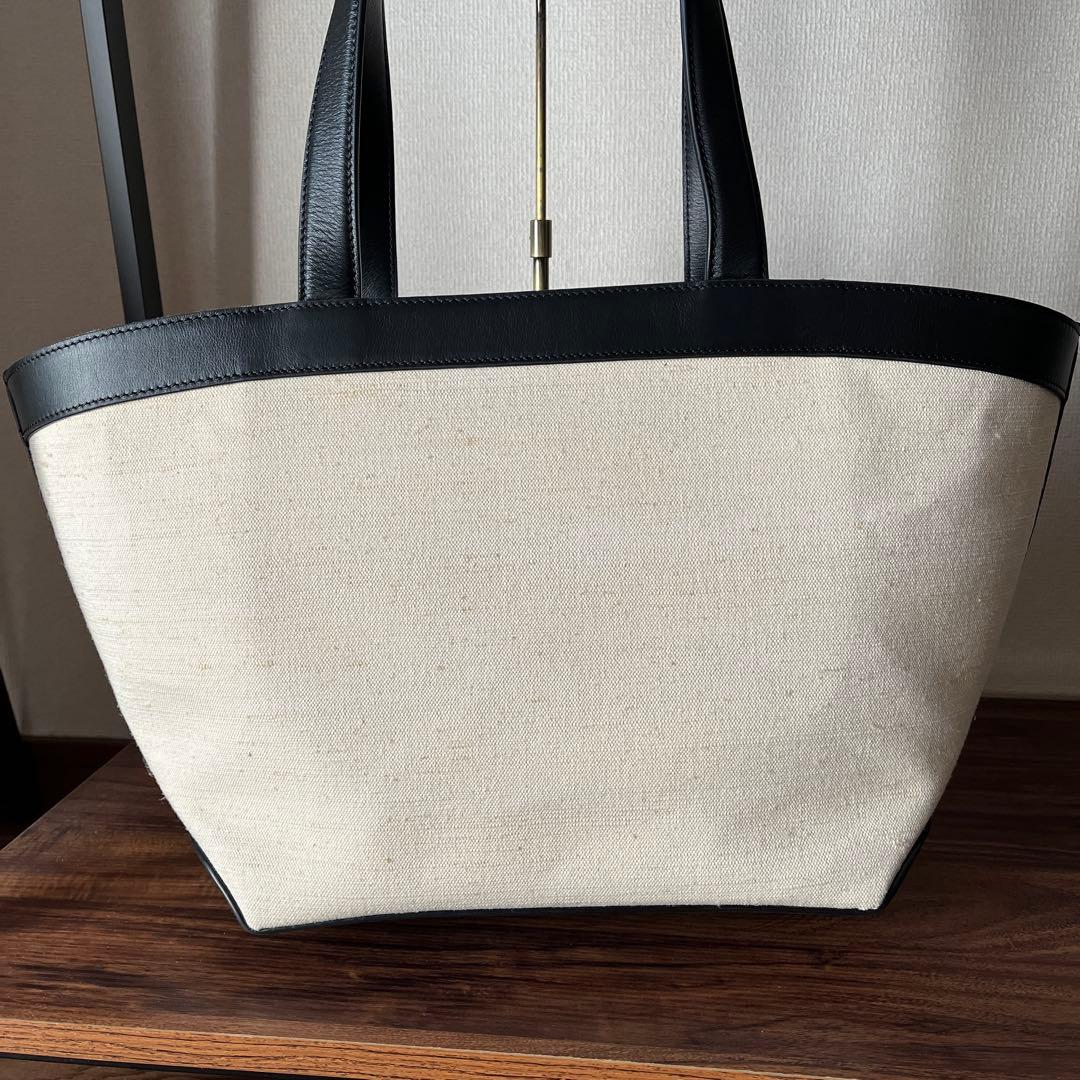 【新品未使用✨】J&M DAVIDSON MEDIUM VOYAGE TOTE