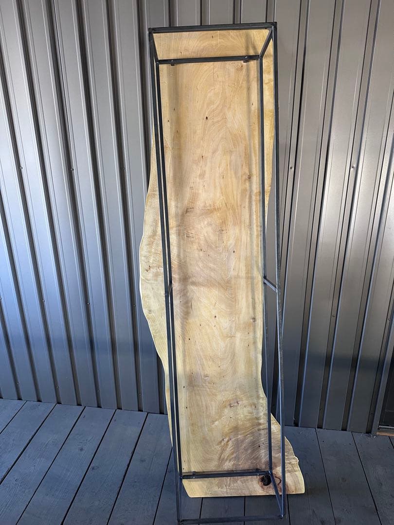 栃　トチ　一枚板テーブル　ローテーブル　ベンチディスプレイ　アイアン　民泊