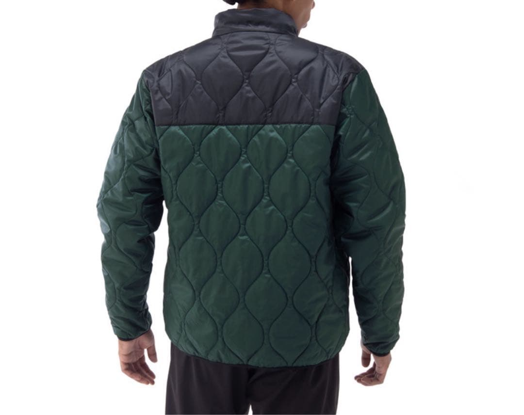 YONEX '24-'25 数量限定 HEAT CAPCULE 中綿ジャケット