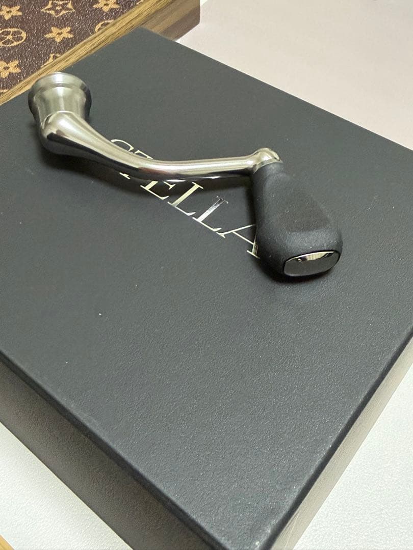 純正シマノパーツ 【新品】18 ステラ 2500SHG ハンドル組 シマノ