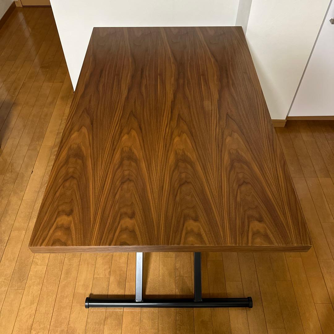 【直接引き取り可】ニトリ 昇降式ダイニングテーブル(ウォルナット)