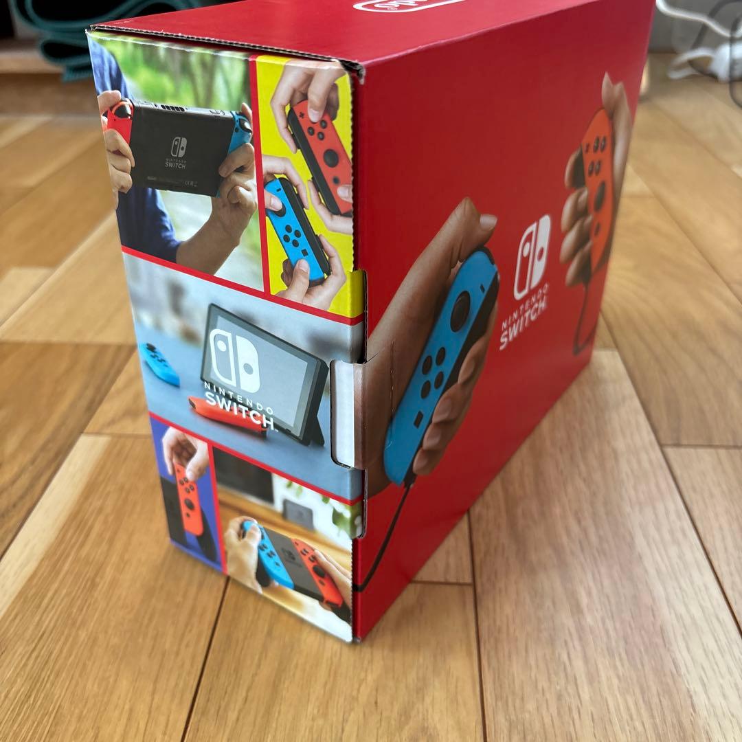 Nintendo Switch 任天堂　スイッチ　ネオン　<新品><未使用>