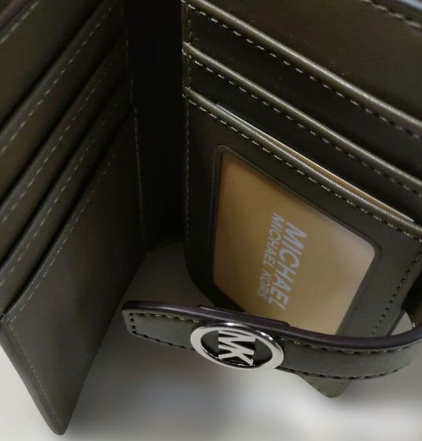 【本日限定】マイケルコース　二つ折り財布