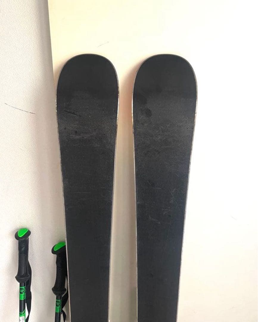 ロシニョール スターウォーズ スキー板128cm ダースベイダー