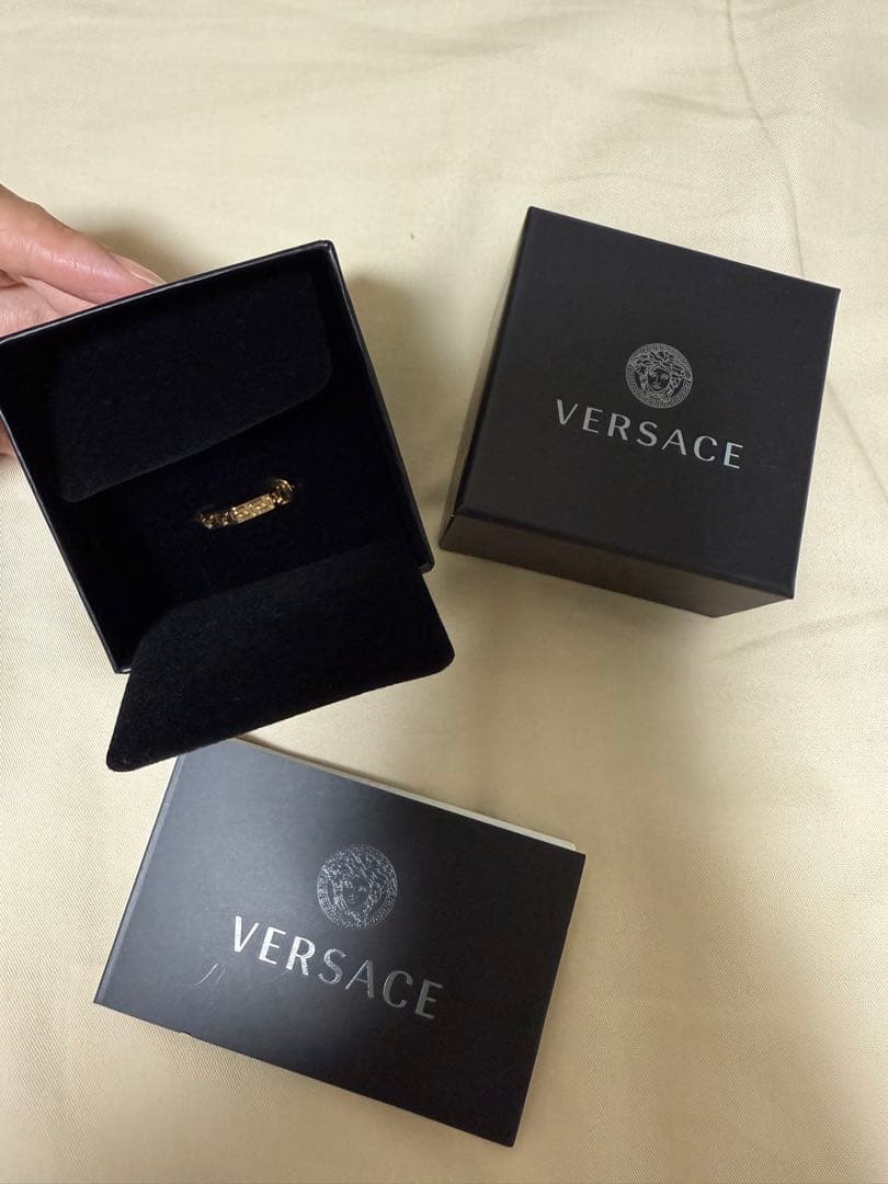 VERSACE ヴェルサーチェ グレカ片耳ピアス