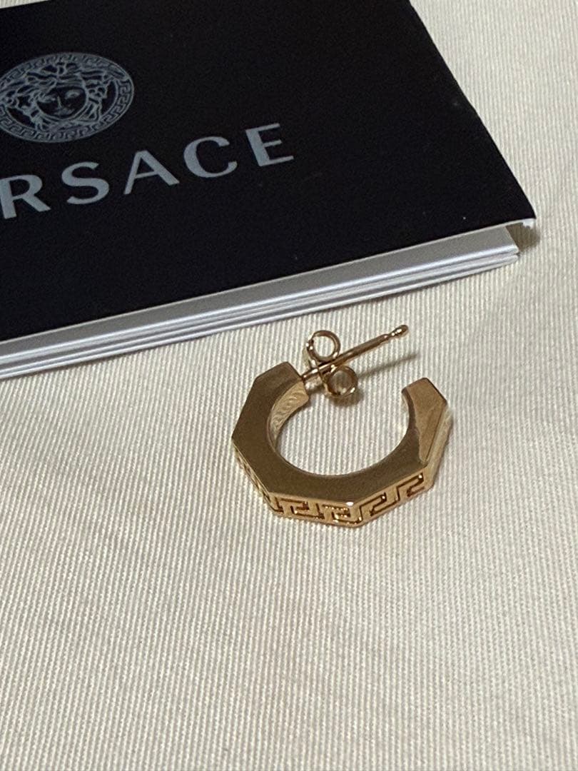 VERSACE ヴェルサーチェ グレカ片耳ピアス