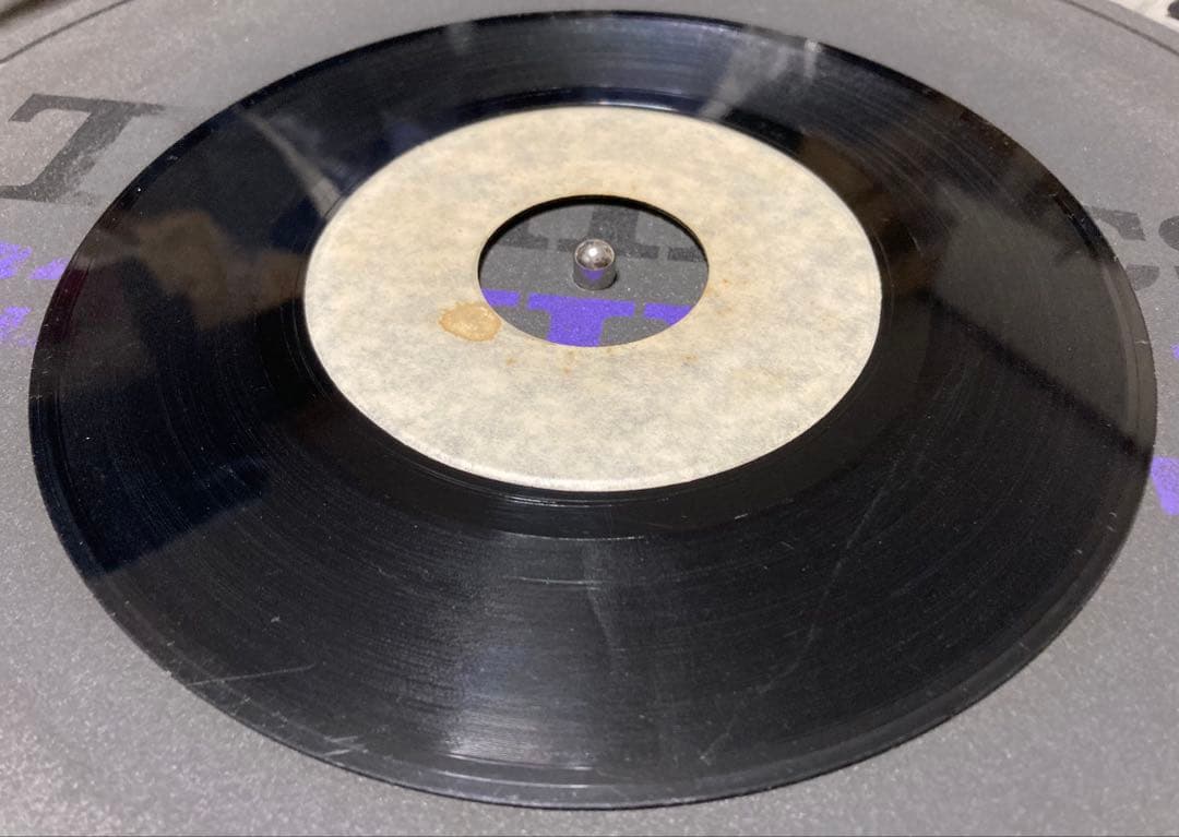 【JDI】Make Yourself Comfortable /Hot Nosh