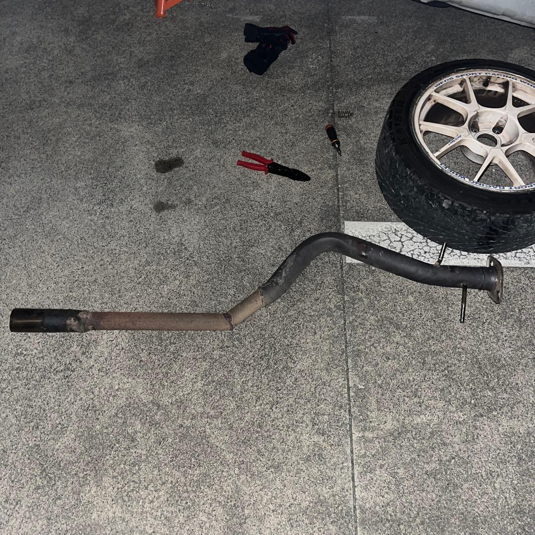 アルテッツァワンオフマフラー