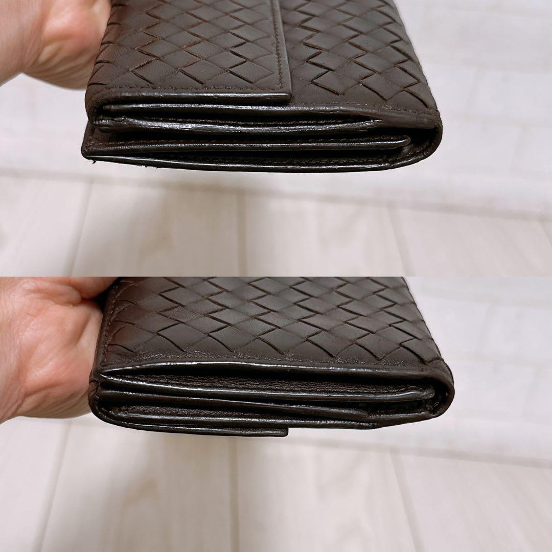 《美品》BOTTEGA BENETA(ボッテガ)長財布　イントレチャート