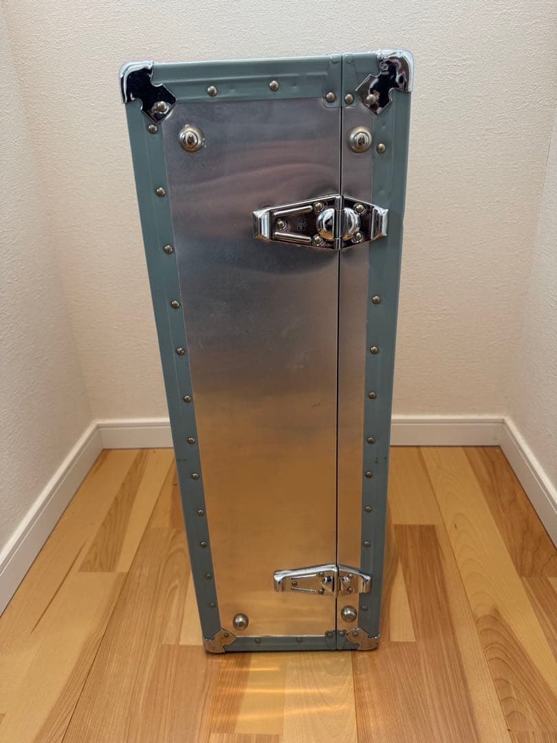 アタッシュケース