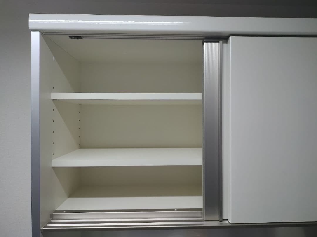 Pamouna（パモウナ）食器棚