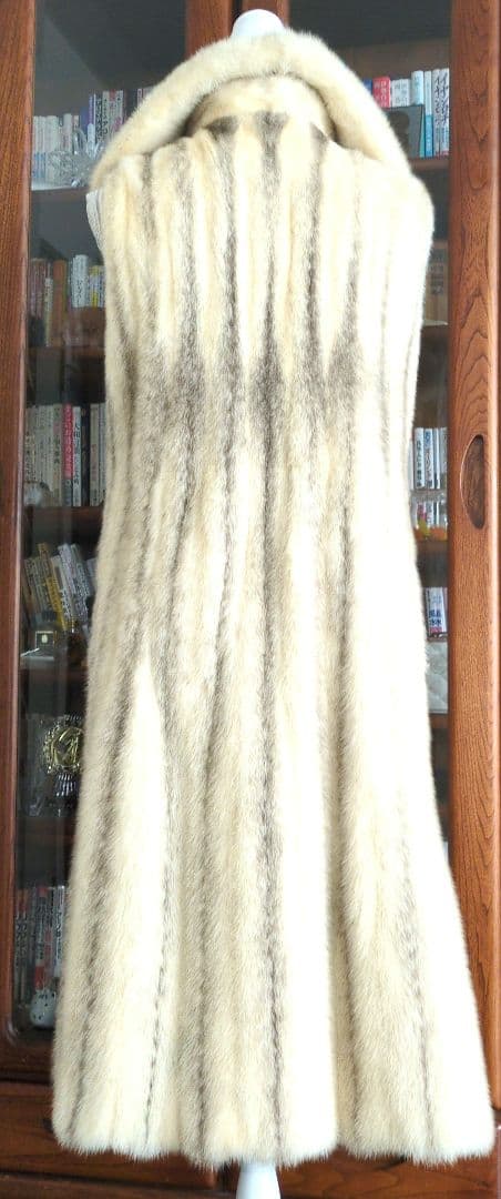 ⭕️ホワイトフロストミンクロングジレ