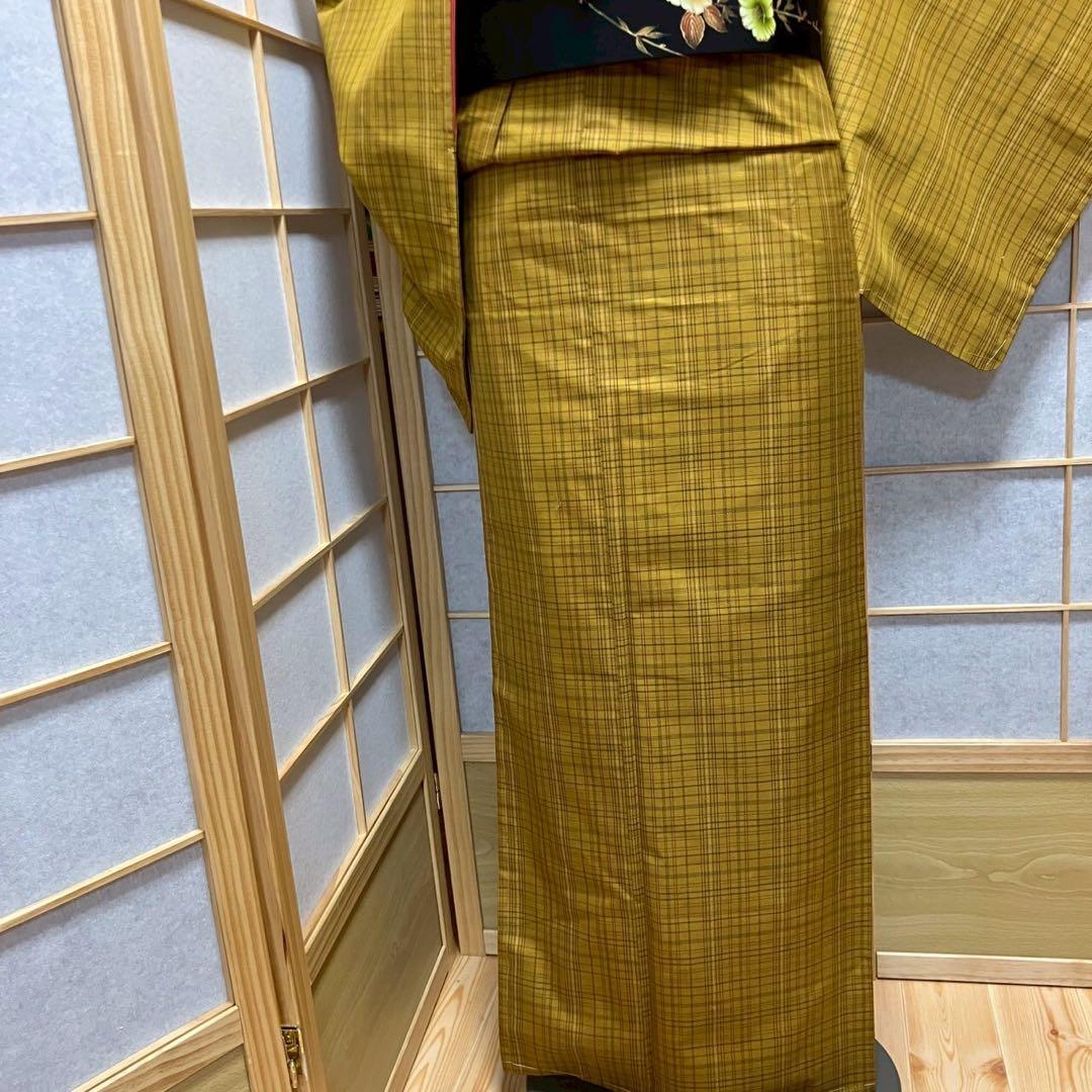 ［4376］黄八丈 紬 美品 未使用 格子縞 しつけ付 逸品 正絹 着物 袷