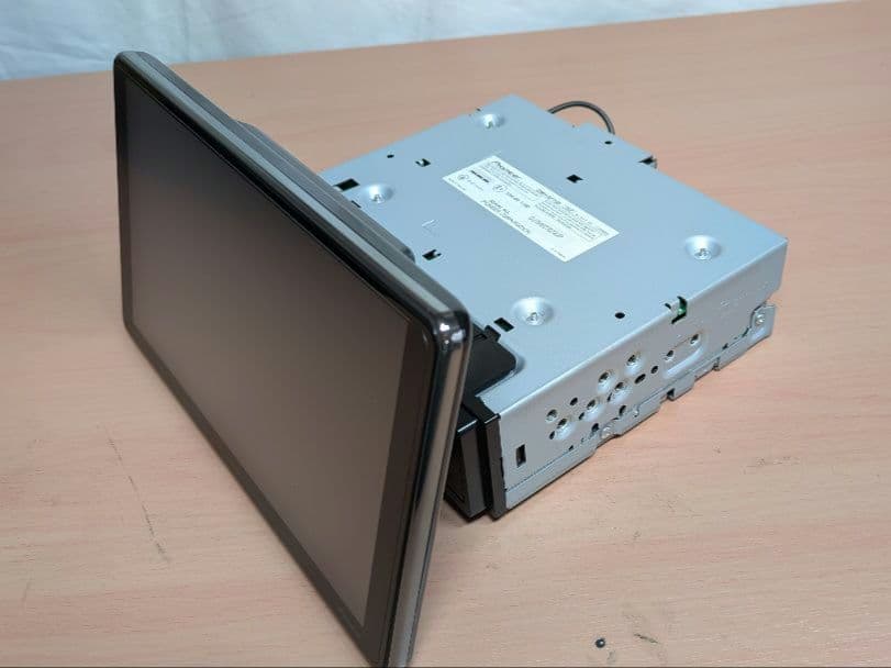 carrozzeria DMH-SF700 9型ディスプレイオーディオ