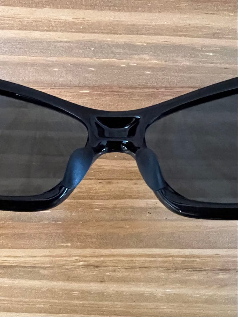 オークリー　ピットブル