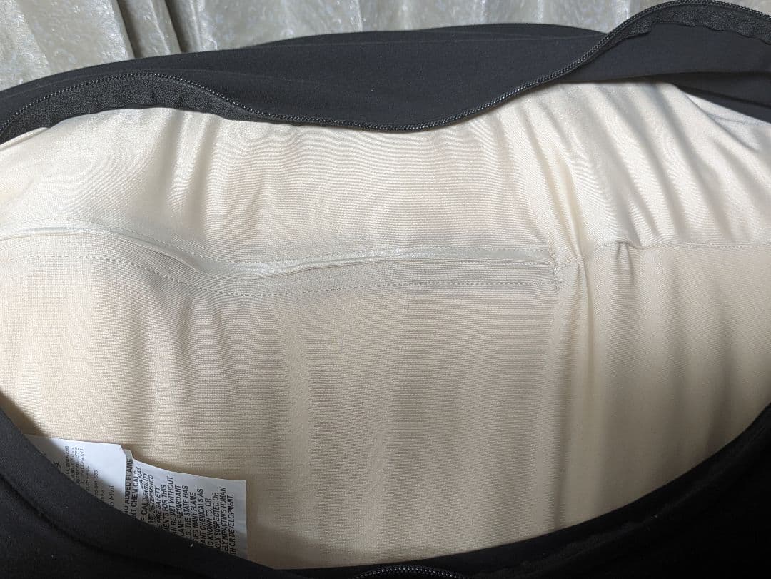 Yogibo Mini ブラック(新品カバー付き)