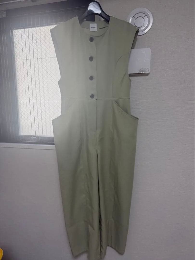 (ねずこ)meer. ビッグポケットロンパース（オリーブ）