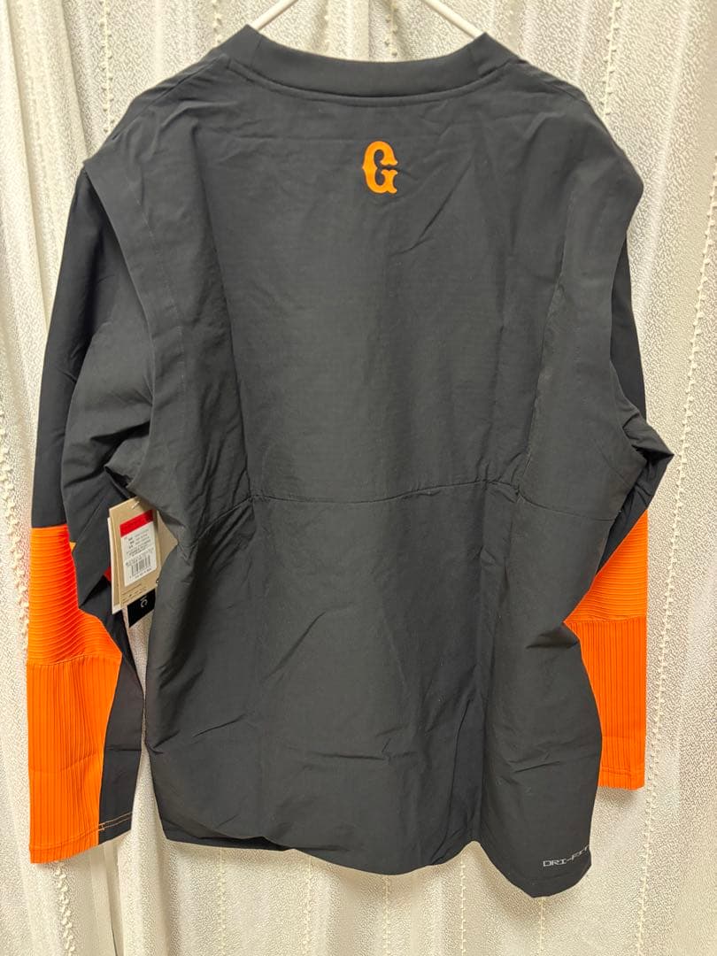 NIKE GIANTS 長袖トレーニングウェア　Lサイズ【最終値下げ】