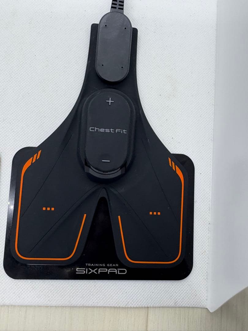 【美品】チェストフィット 正規品　シックスパッド SIXPAD