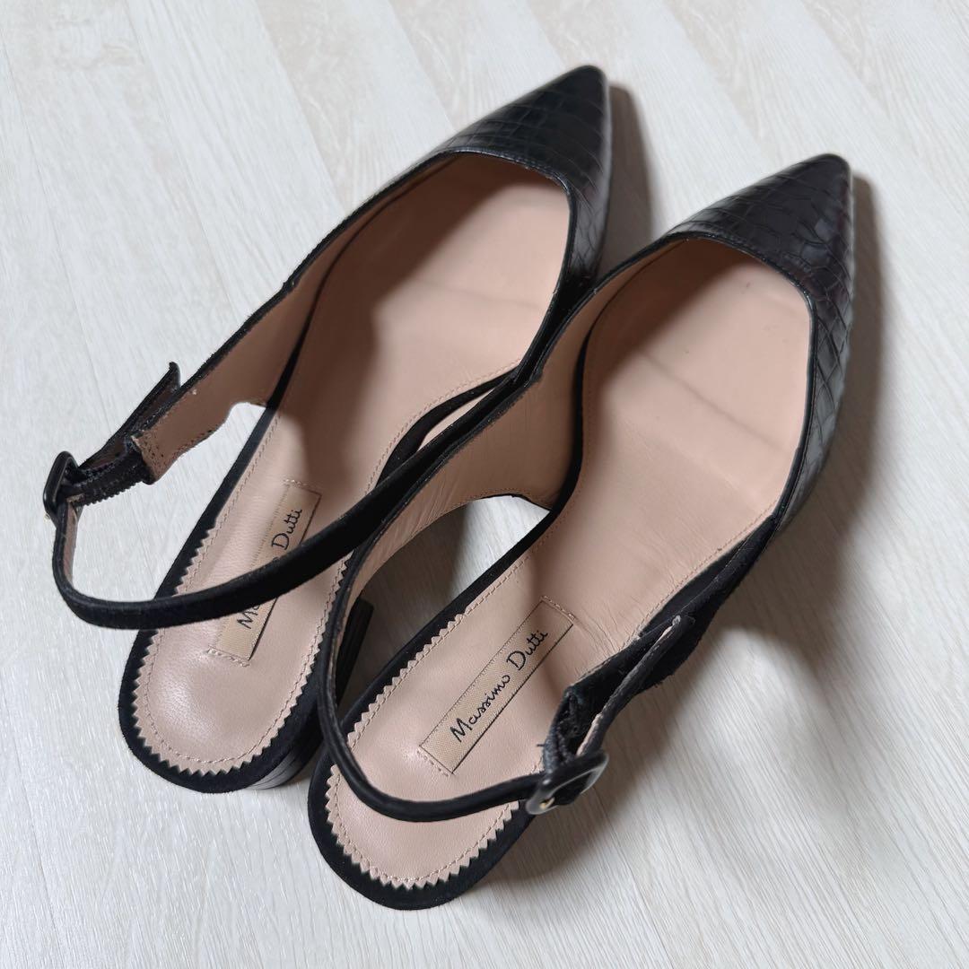 Massimo Dutti　ポインテッドトゥ　フラットシューズ　レザー　バレエ