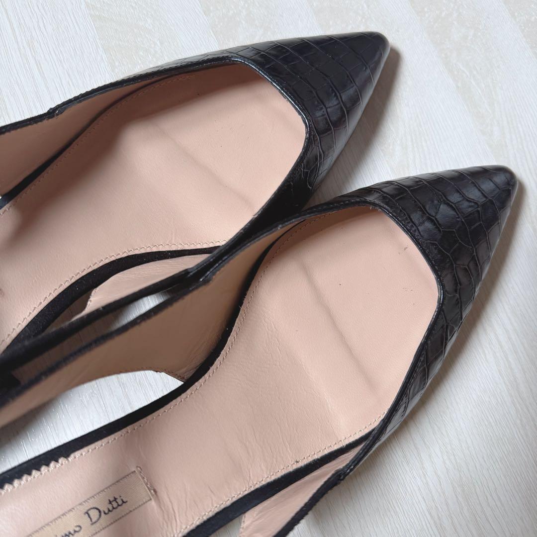 Massimo Dutti　ポインテッドトゥ　フラットシューズ　レザー　バレエ