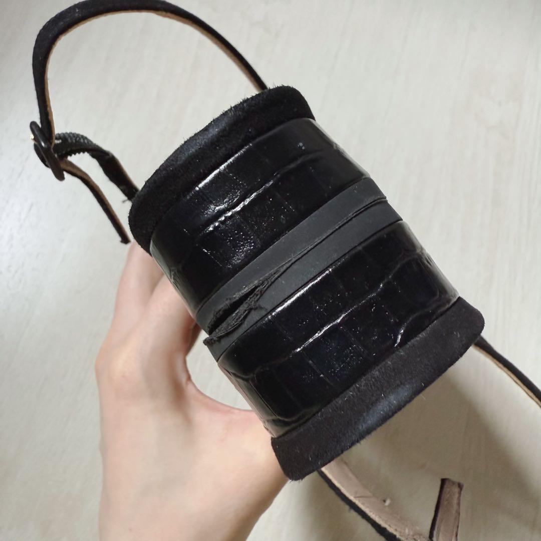 Massimo Dutti　ポインテッドトゥ　フラットシューズ　レザー　バレエ