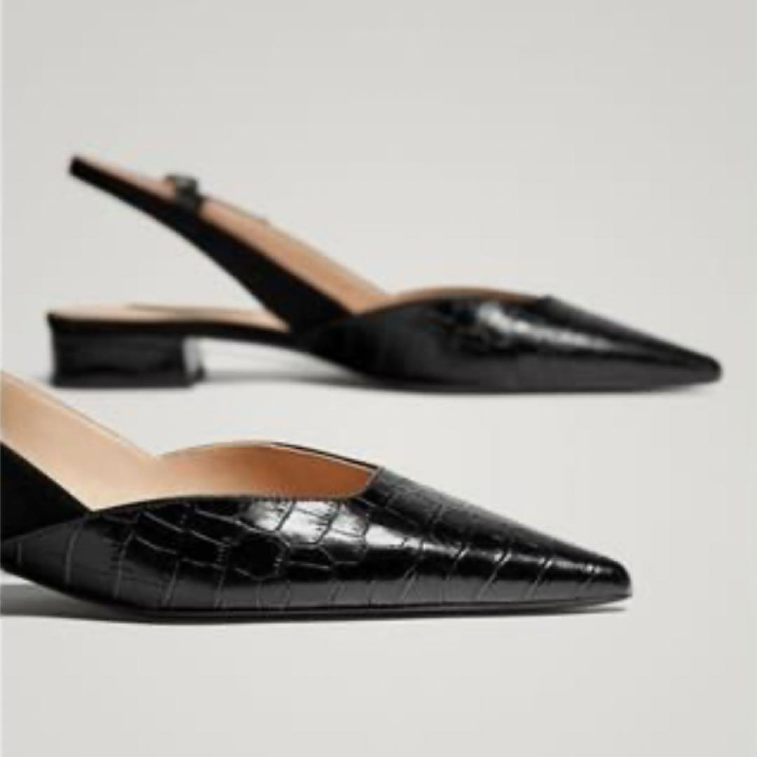 Massimo Dutti　ポインテッドトゥ　フラットシューズ　レザー　バレエ