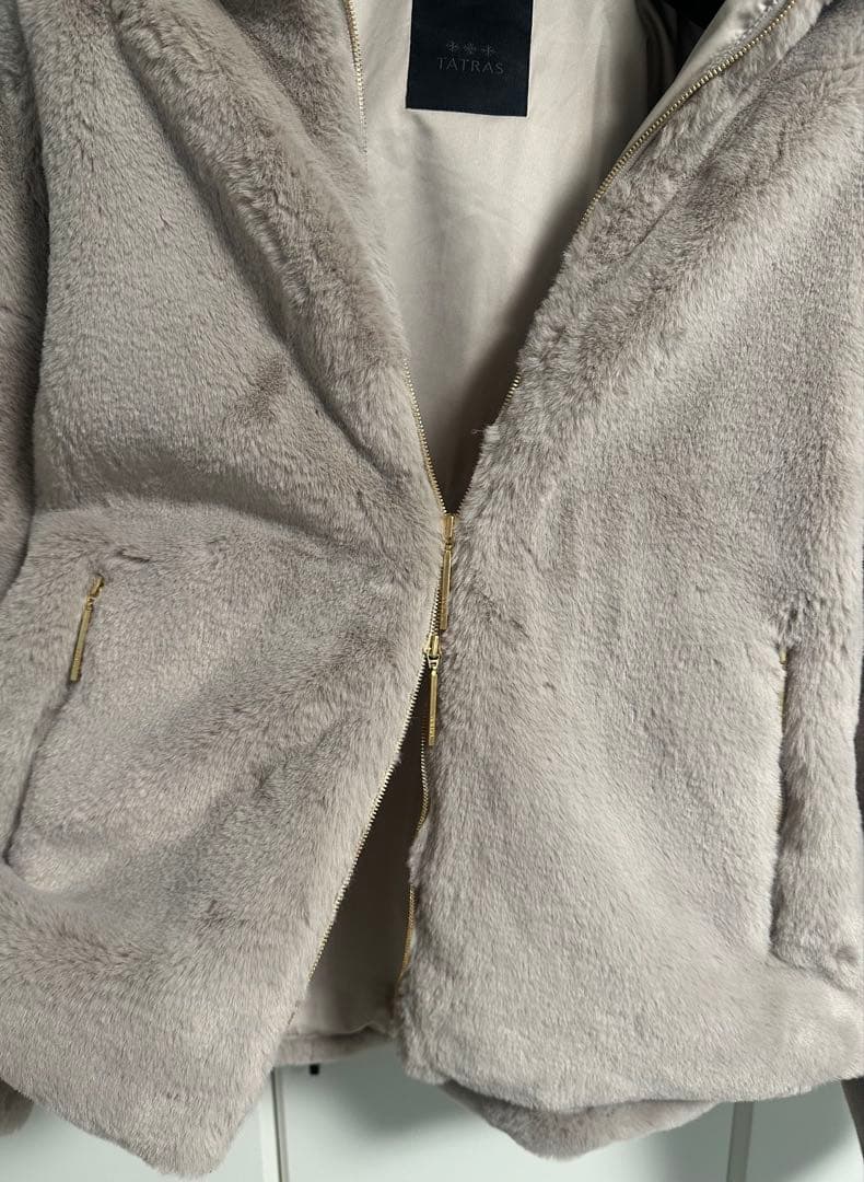 TATRAS タトラス YUMOLA ユモラ ファーブルゾン　サイズ02