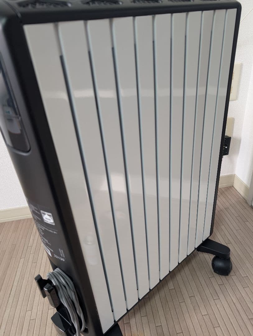 【美品】　デロンギ　マルチダイナミックヒーター　MDHU15-BK リモコン付き