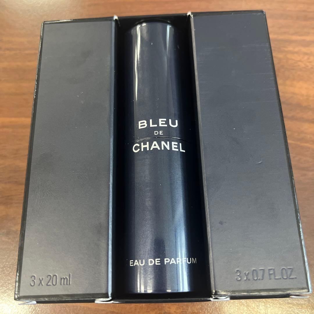 CHANEL ブルー　オードゥ　パルファム　トラベルスプレイ