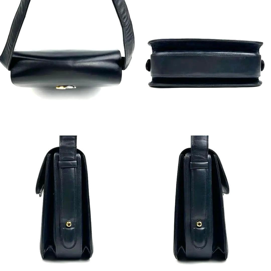 『美品』グッチ　ショルダーバッグ　GG　インターロッキング　レザー　ネイビー