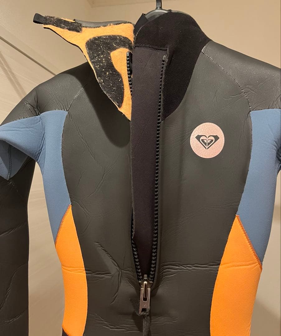 6/16までお値下げ ROXY 5/3mm セミドライ　起毛　ウェットスーツ