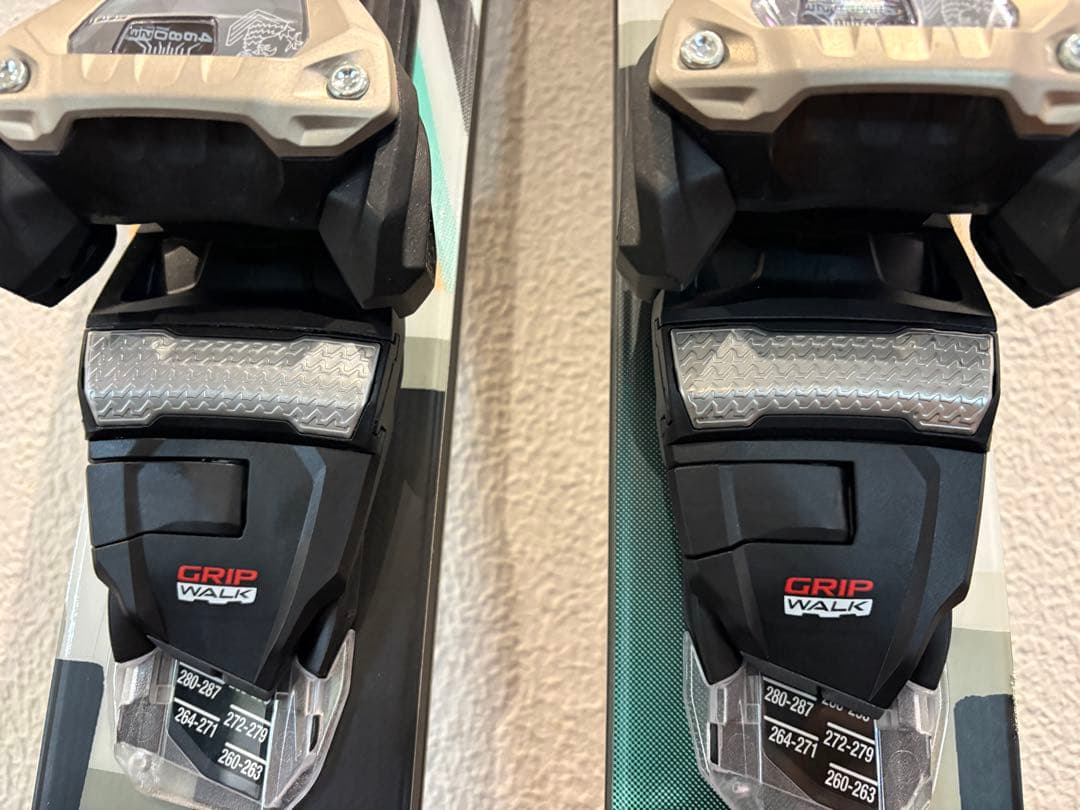 激安!!★早い者勝ち★新品フォルクル REVOLT90 マーカーグリフォン