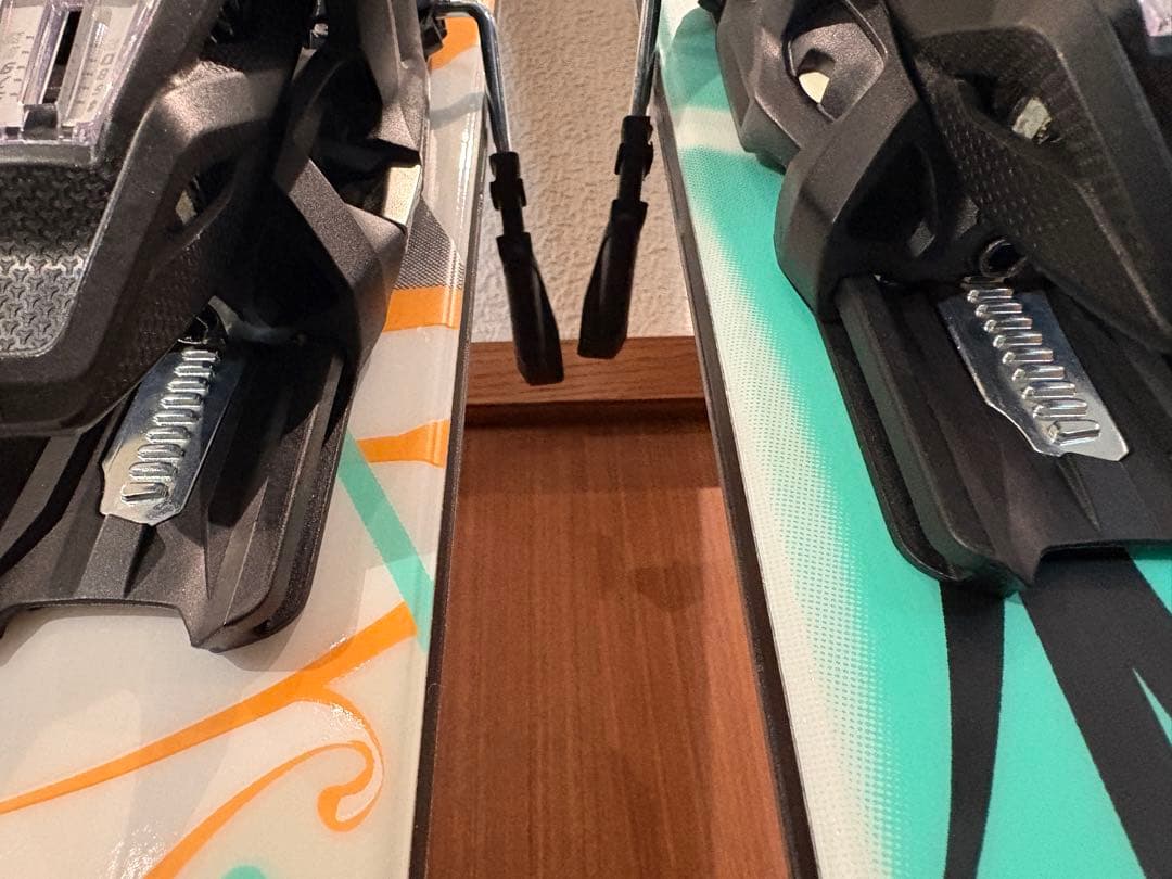 激安!!★早い者勝ち★新品フォルクル REVOLT90 マーカーグリフォン