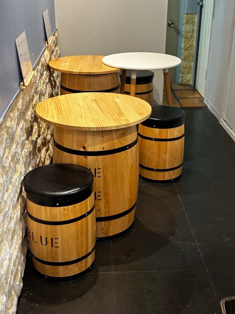 がんちゃん　バレルスタイル テーブル スツールセット