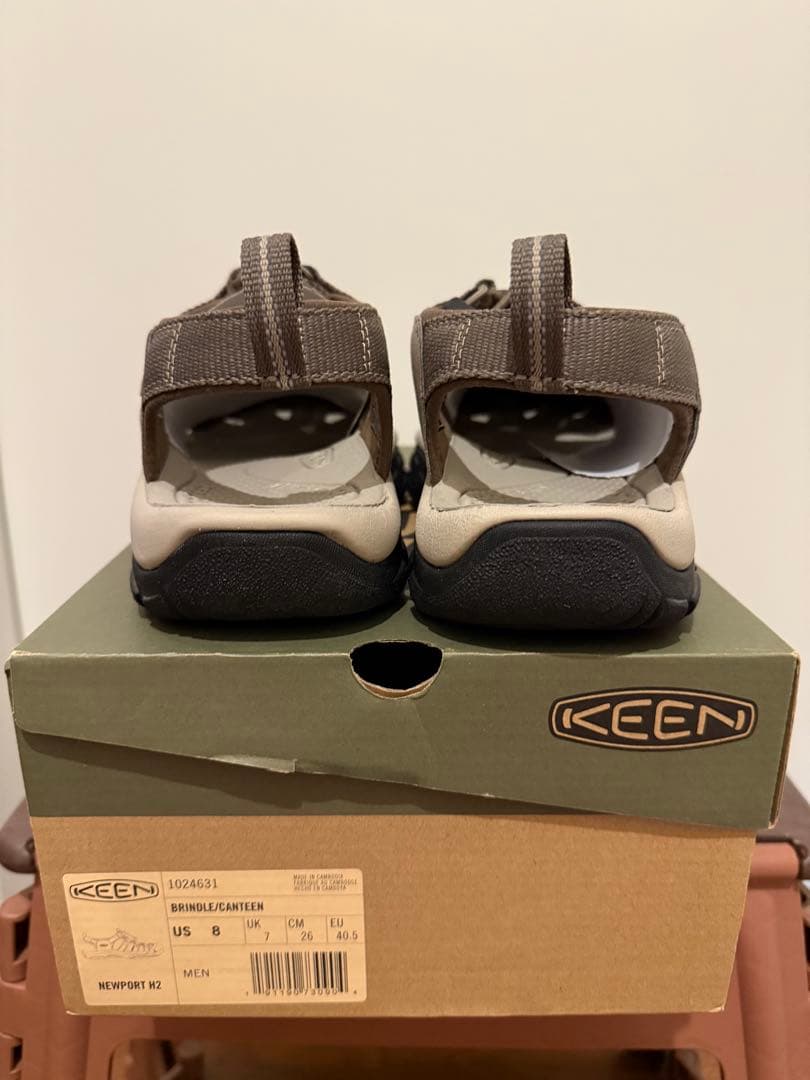 値下げ　キーン　サンダル26